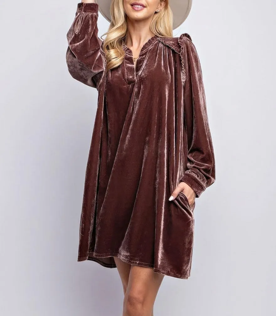 chouyatou Women's Long Sleeve Velvet Party Dress Frilly V-Neck Tunic Shift Short Dress with Pockets