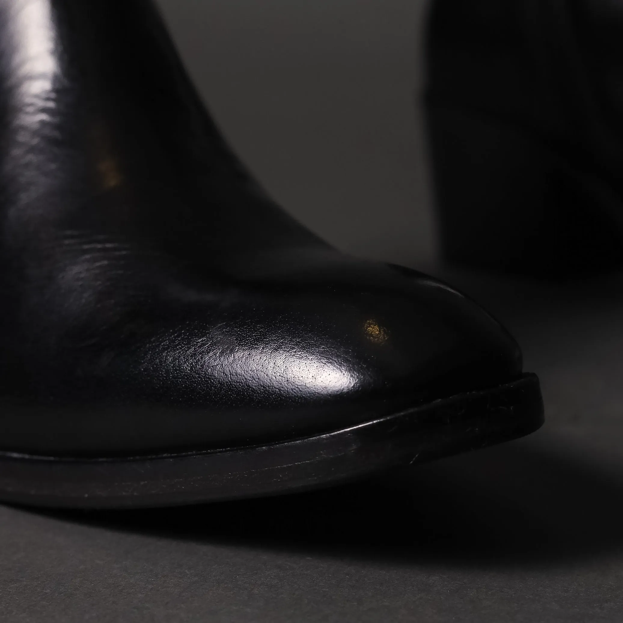 IDA 01 Black