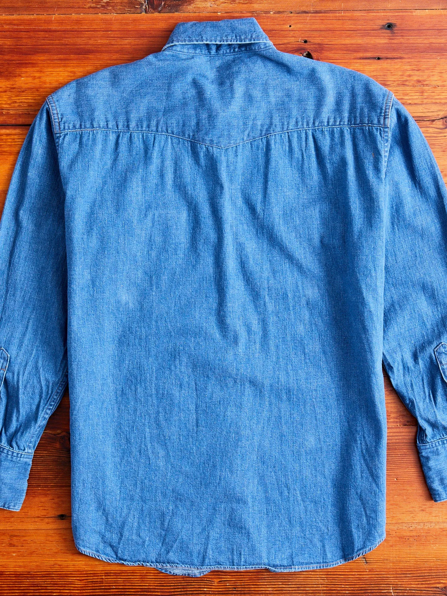 Vintage Fit Western Shirt in Used Denim