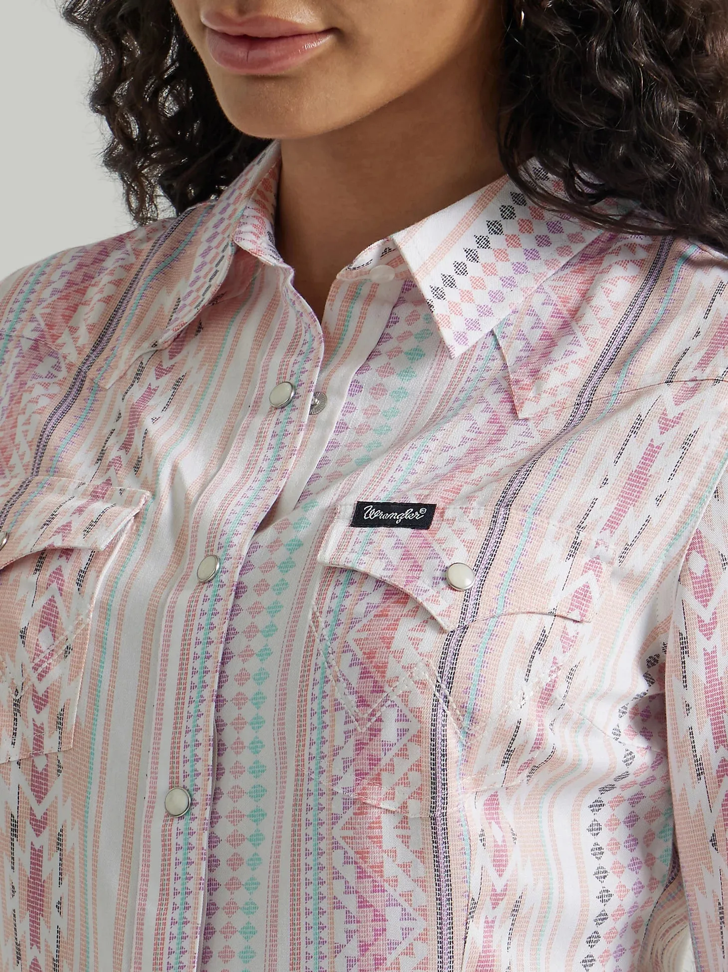 Women's Wrangler Retro Southwest Print Snap Shirt